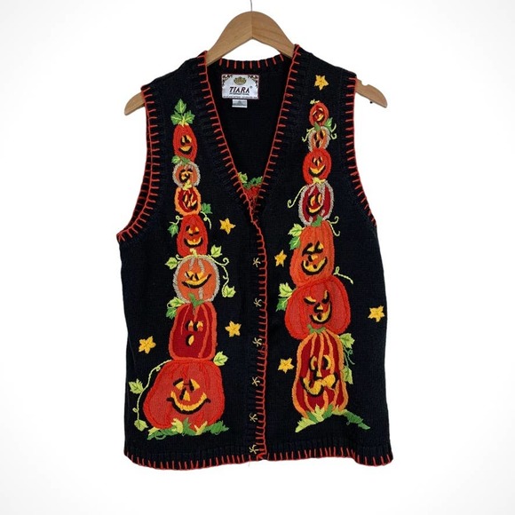 Tiara International Sweaters - Tiara International Womens Pumpkin Sweater Vest Sz Med Halloween Jack O Lantern